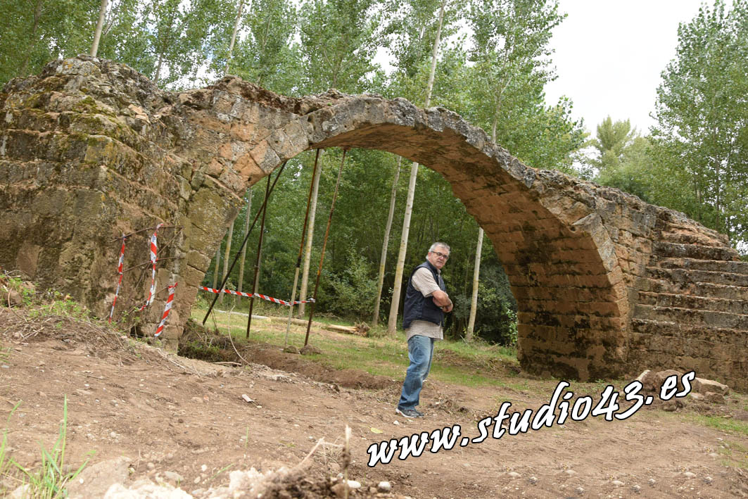 Puente Medieval Jacobeo de San Pedro  Royales,Olmos de Pisuerga.