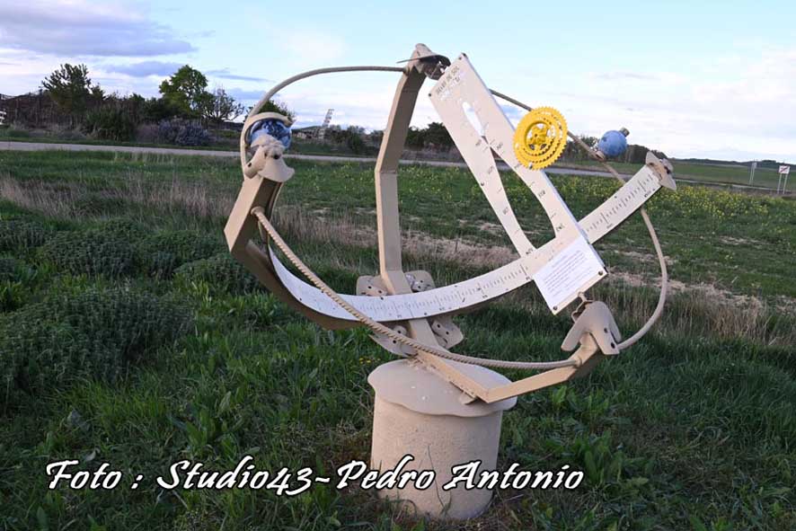  RELOJ DE SOL ANALEMATICO DE MARCILLA DE CAMPOS,PALENCIA