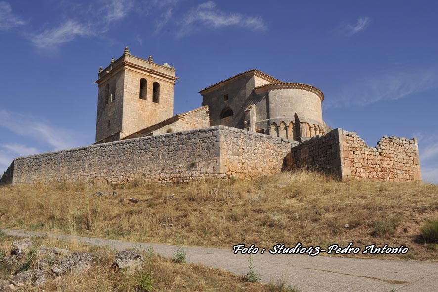 IGLESIA DE SAN PEDRO EN CASTRILLO SOLARANA